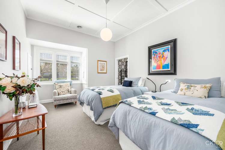 49 Penrose Street Woburn_13