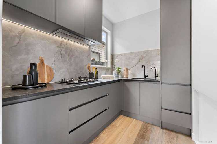 84 Joshua Carder Drive Hobsonville_13