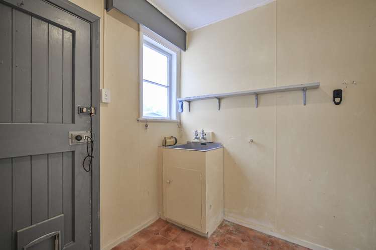 819 Kowhai Street Mahora_8