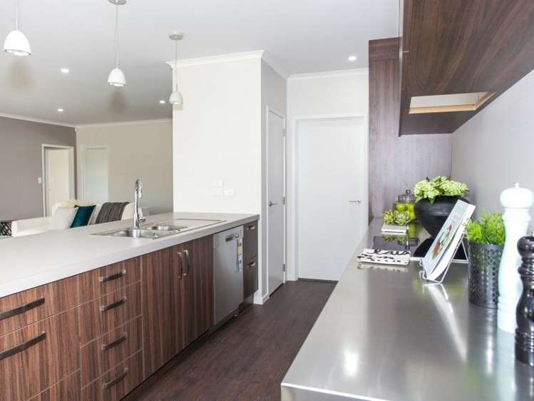 15 Coutts Way Fitzherbert_6