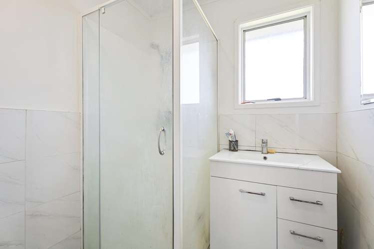 7 Chisholm Place Mangere East_7