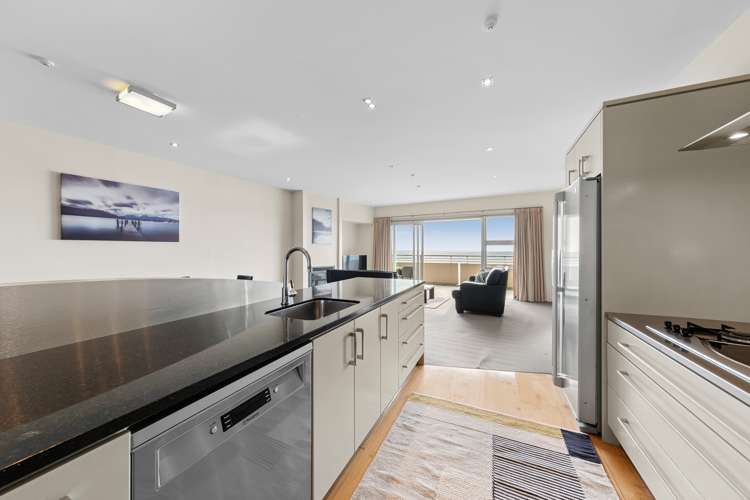 14/4 Buller Street New Plymouth Central_9