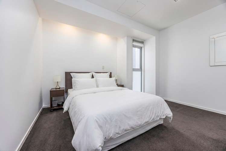 2M/14 Upper Queen Street Auckland Central_12