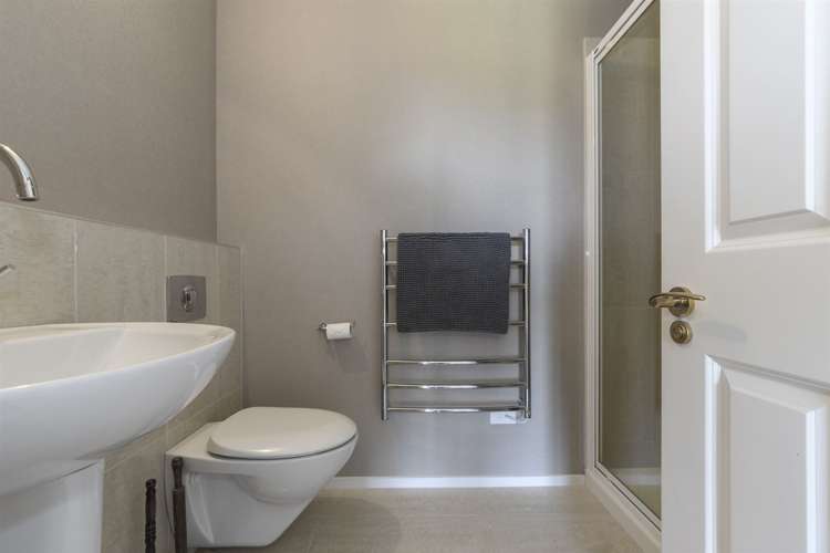 21a Seaview Road Otumoetai_10