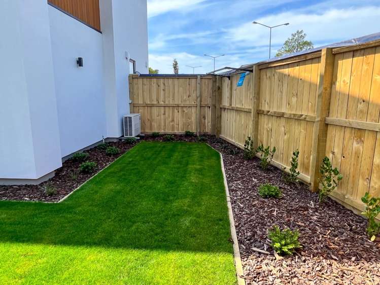 5/14 Crohane Place Addington_9