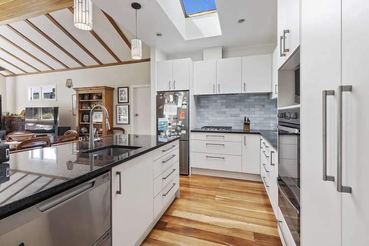 77 Beauchamp Street Karori_6