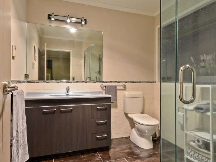 112 Huntington Drive Huntington_15