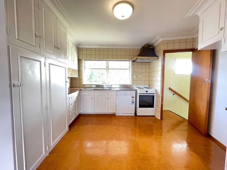 36 Vera Road Te Atatu South_3