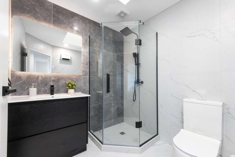 4/3153 Great North Road New Lynn_9