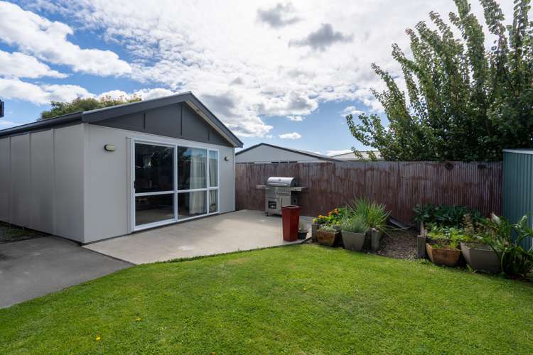 41 Oriana Crescent Hornby_17