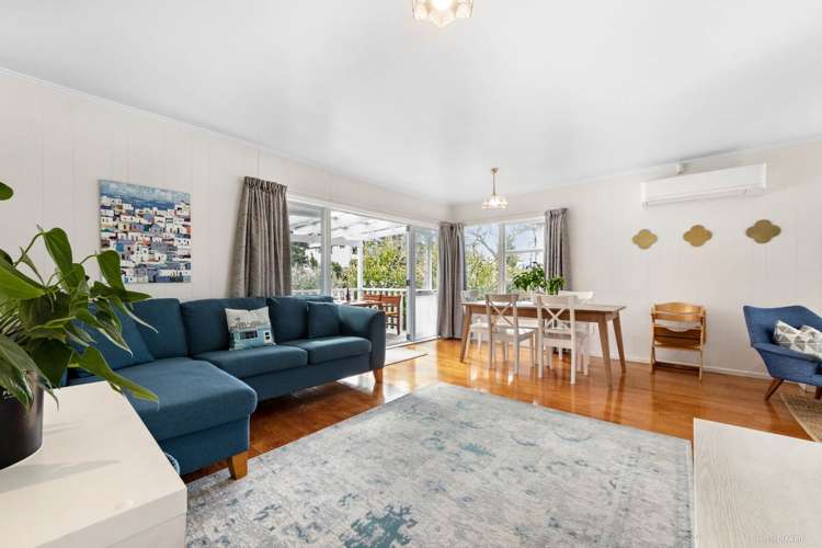 122 Tiroroa Avenue Te Atatu South_9