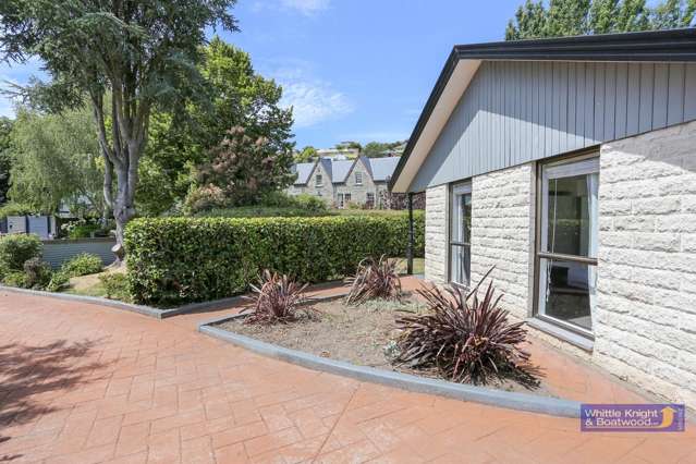 6 Holmcroft Court Cracroft_3