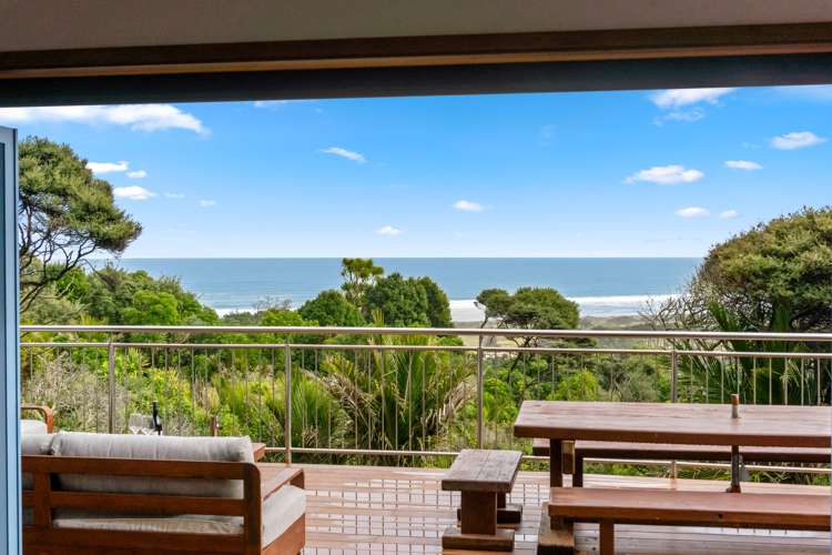 84 Domain Crescent Muriwai_20