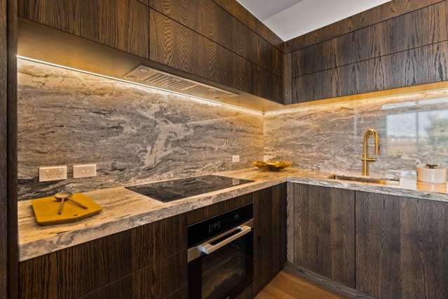 211/48 Esmonde Street 10897_2