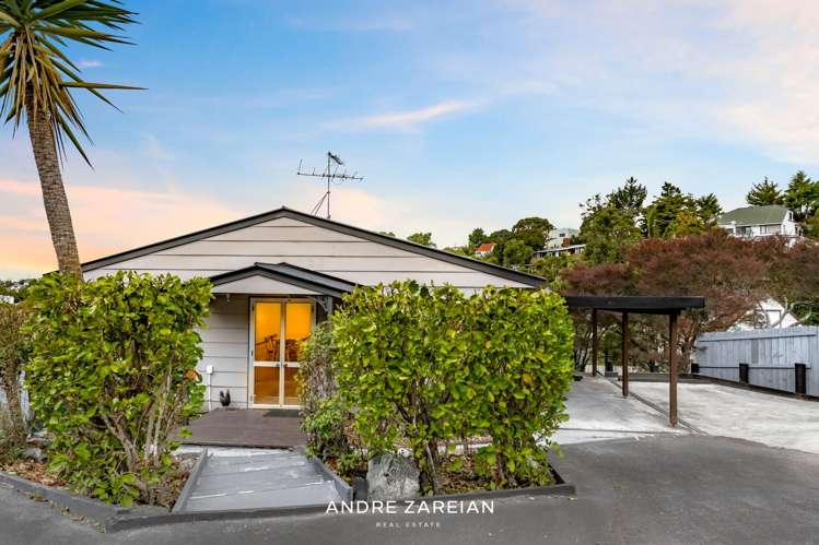 2/155 Oaktree Avenue Browns Bay_13