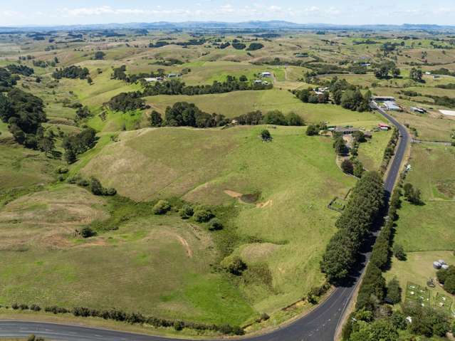 1761 Highway 22 Pukekawa_3