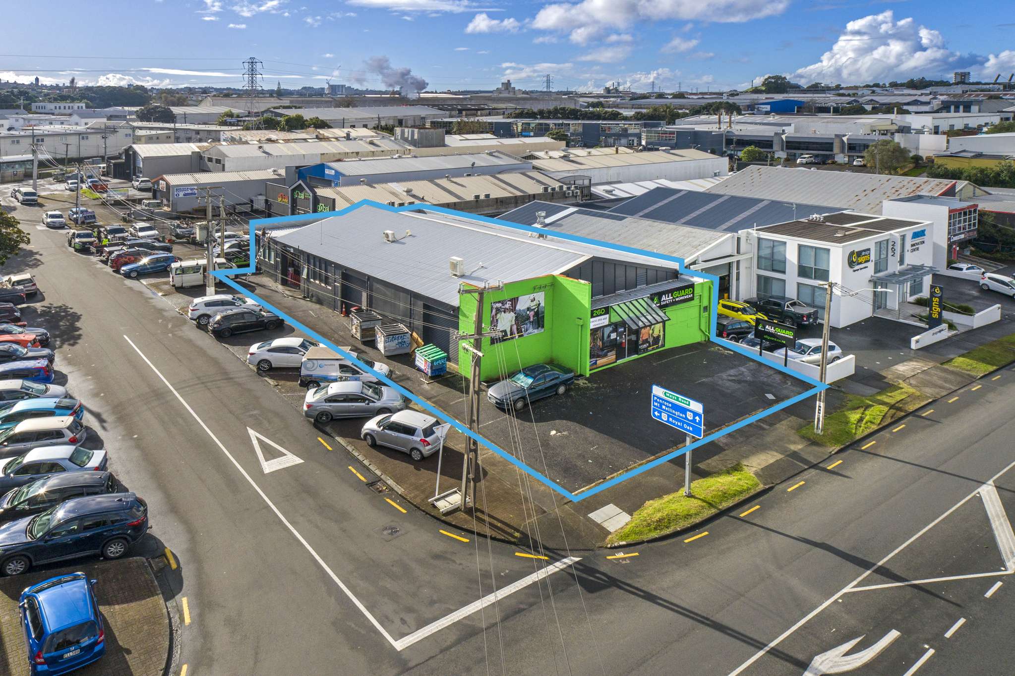 Prime position in popular Onehunga