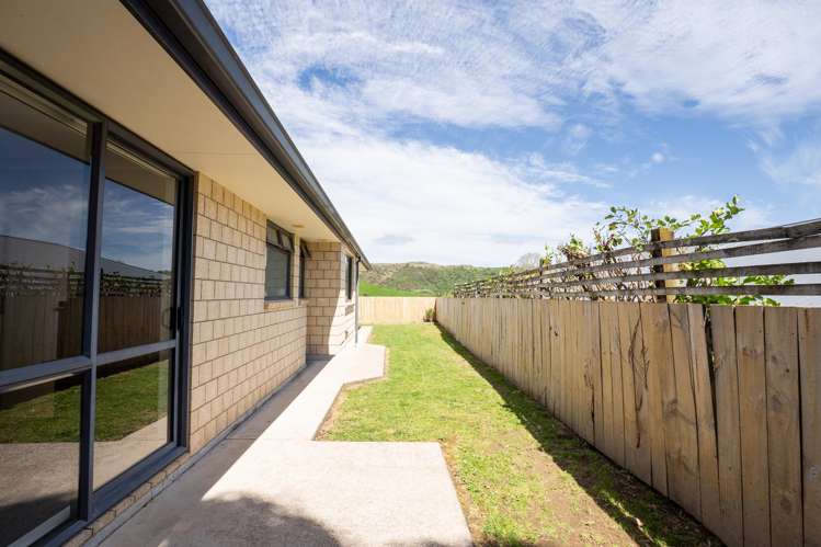 67 Falcon Drive Welcome Bay_16