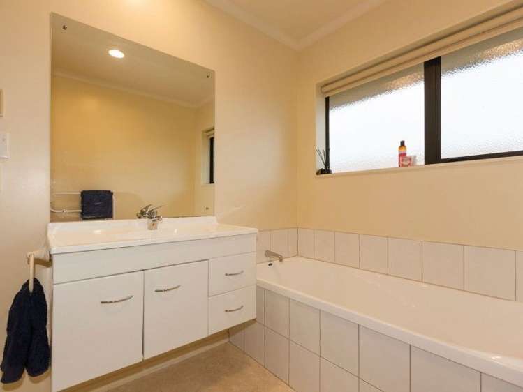 10 Speranza Avenue Otaki_17