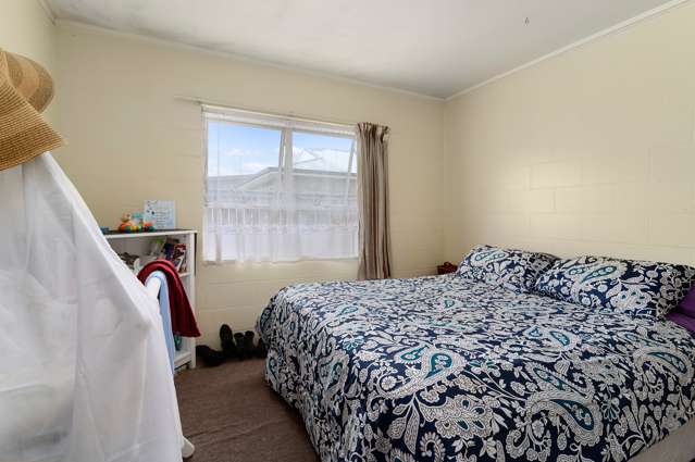 2/220 Old Taupo Road Hillcrest_4