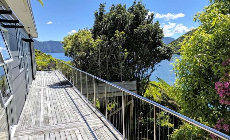 417 Port Underwood Road Whatamango Bay_14