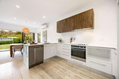 22 Tamiro Road_3