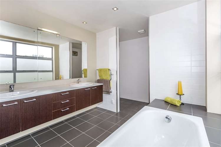 31d Wairarapa Terrace Merivale_17