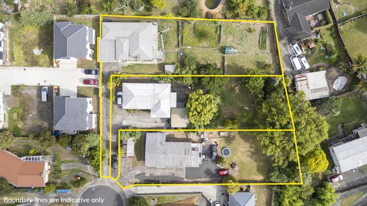13, 15, 17 Hollinbrigg Place_0