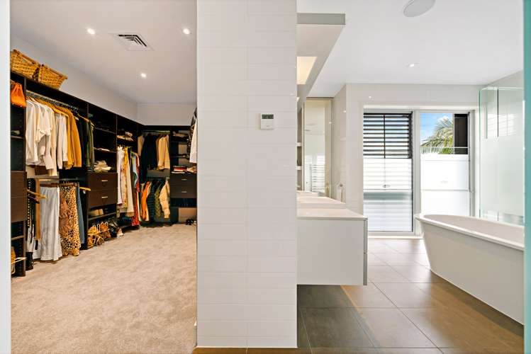 32 Bassett Road Remuera_23