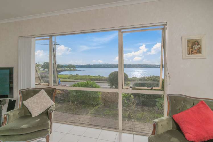 50A Kiwi Esplanade Mangere Bridge_20