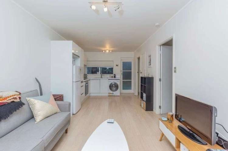 4/11 Kingsway Avenue Sandringham_4