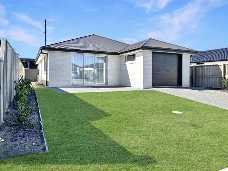 10 Waituna Street 2340_12