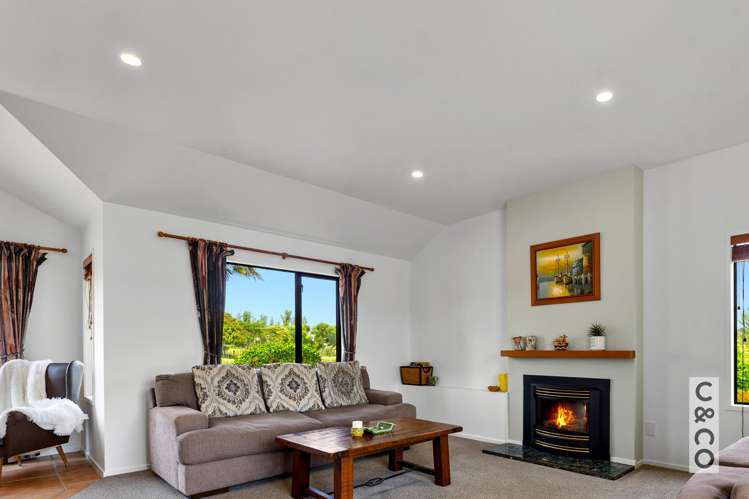 1224 State Highway 16 Waimauku_38