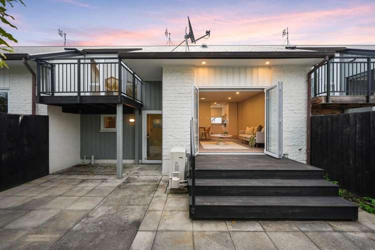 3/42 Andover Street Merivale_9