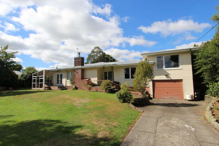 1 Tyndall Street Pahiatua_12