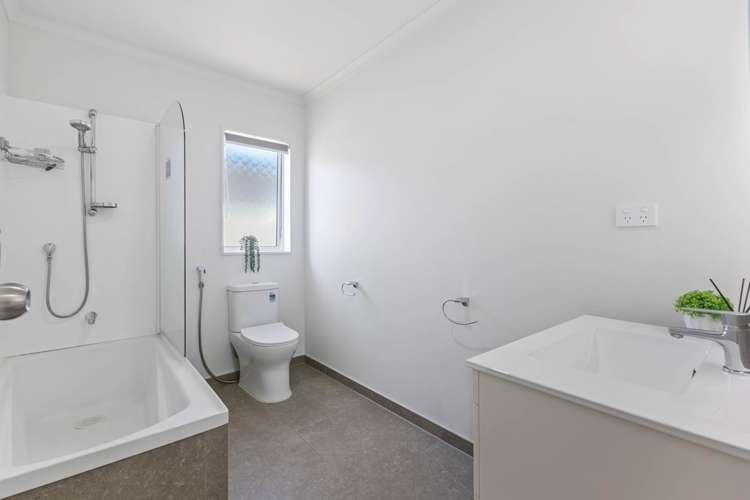 8 Whareatua Avenue Takanini_10