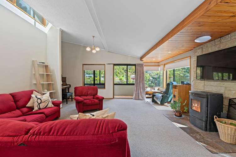 181 Okere Road Lake Rotoiti_10