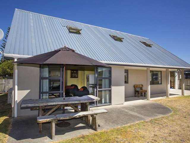 104b Mary Road Whangamata_1