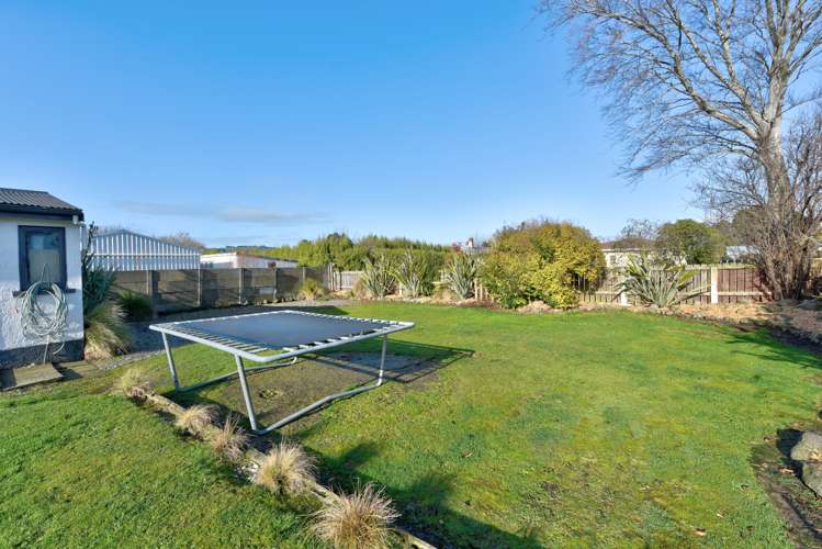 25 Burns Street Mataura_16