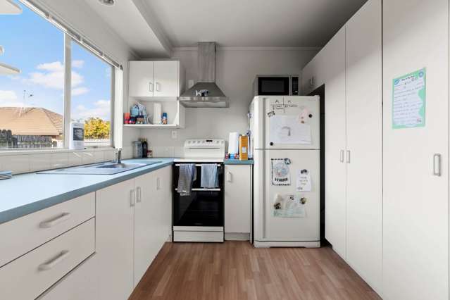 4 Sunset Crescent Maungatapu_2