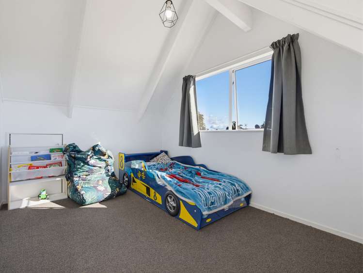 175 Windermere Drive Poike_16