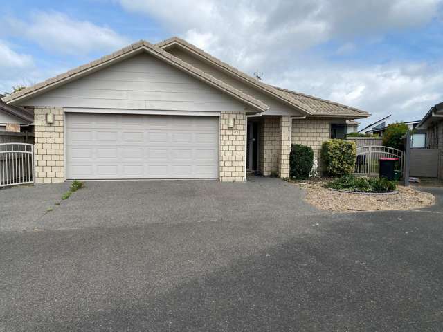 Charming Family Home in Papamoa