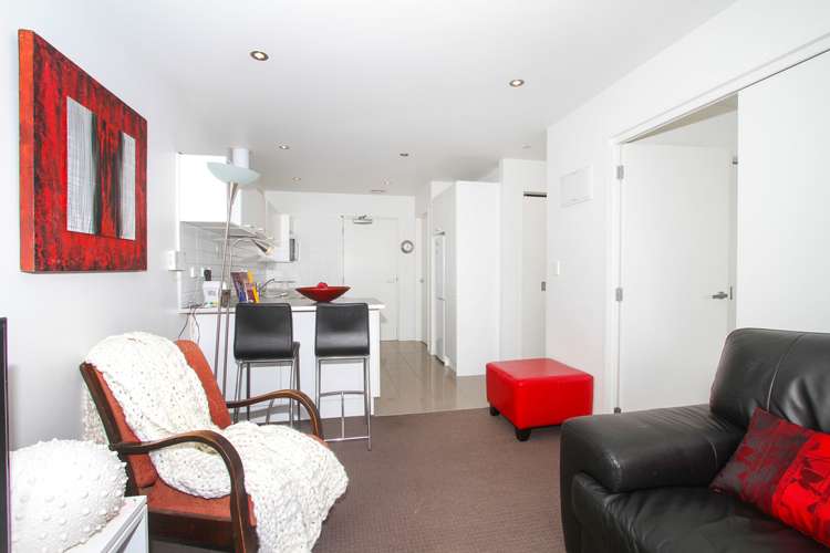 B10/60 Masons Road Oteha_4