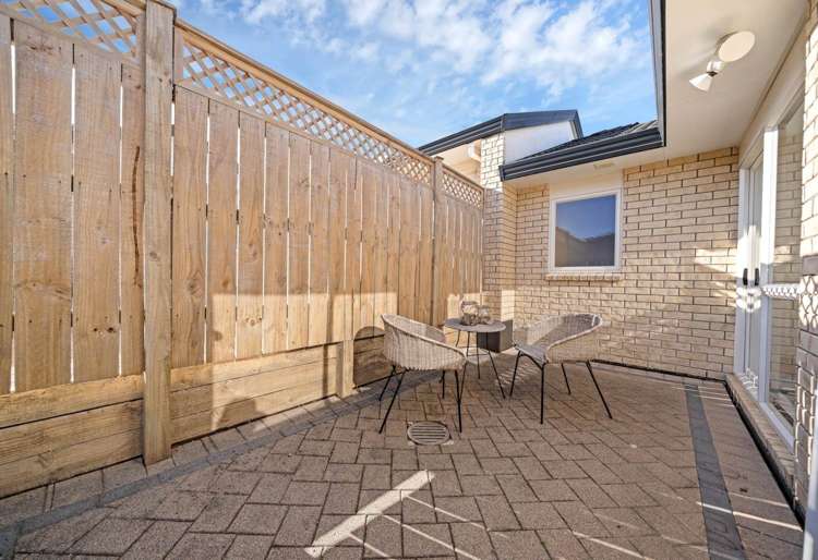 5A Ballydonegan Rise East Tamaki_12