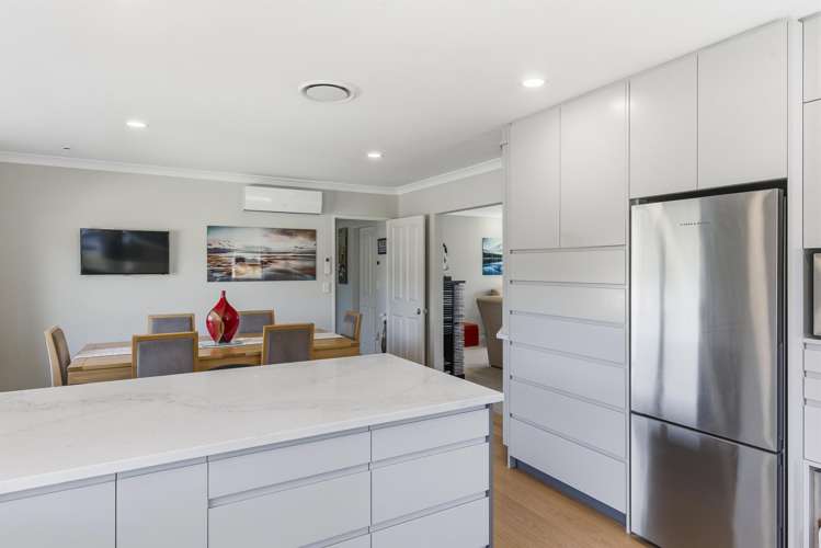 100 Milne Drive Paraparaumu_7