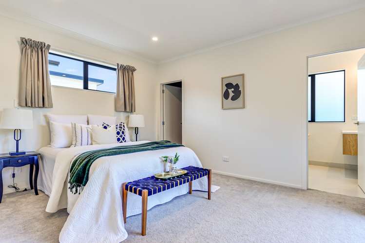 15 Gosset Avenue Chartwell_13