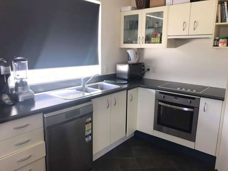 72 Samwell Drive Whitby_4