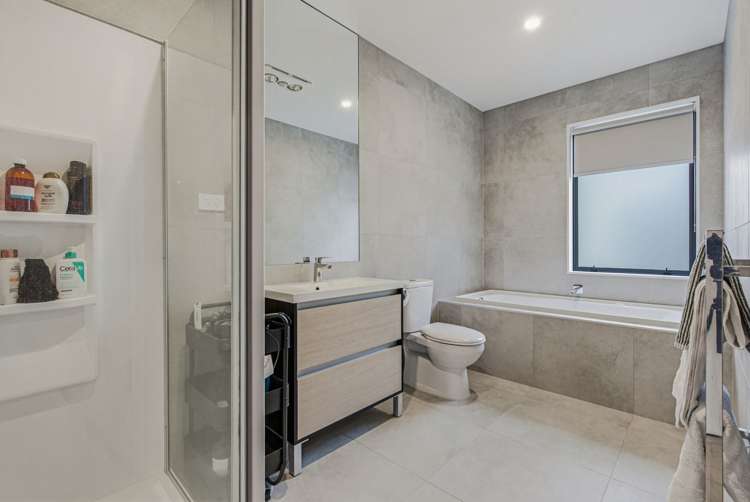 30 Tyler Davies Drive Red Beach_13