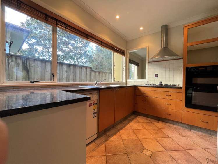 5 Peet Avenue Royal Oak_5