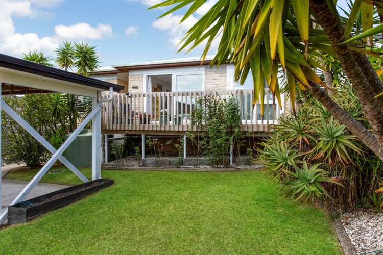 3 Valron Road Te Atatu South_11